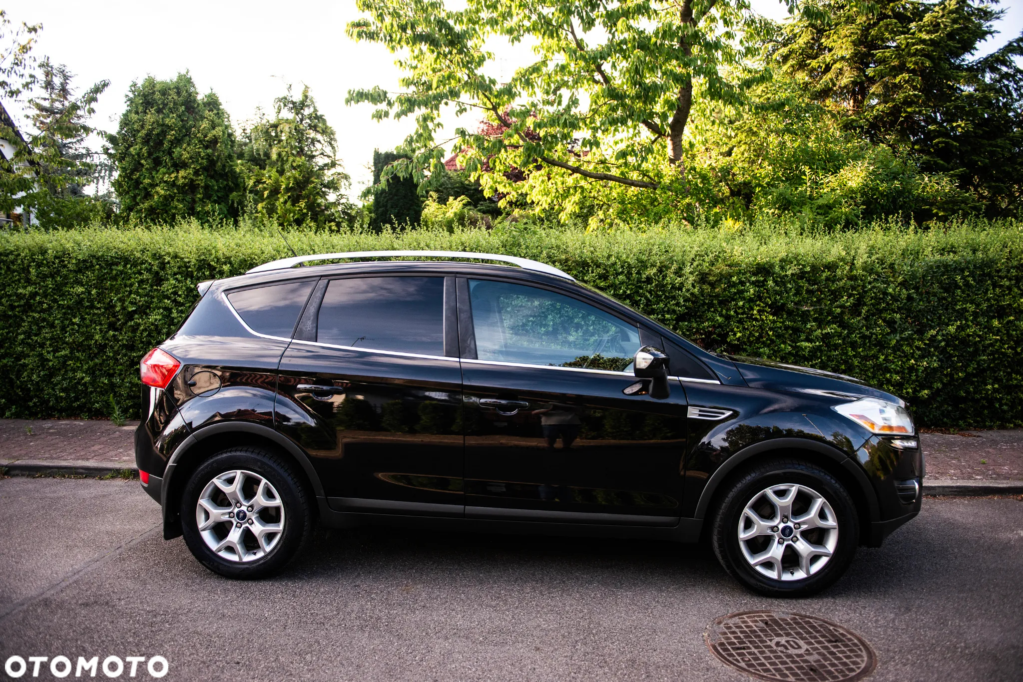 Ford Kuga 2.0 TDCi 4x4 Individual - 12