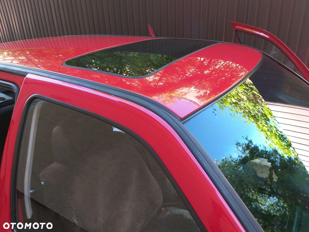Volkswagen Golf - 6