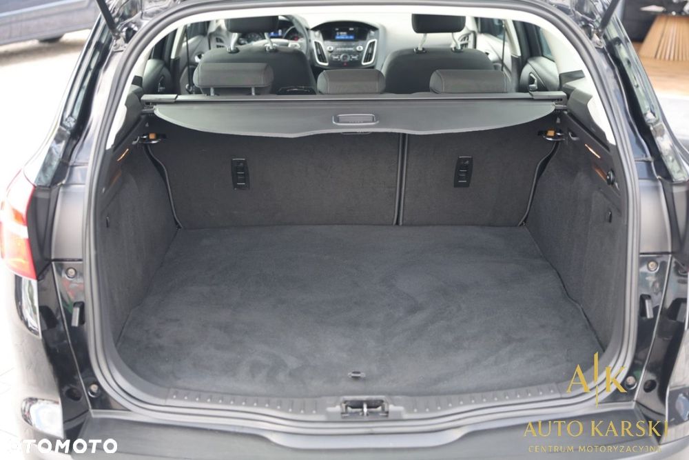 Ford Focus - 38