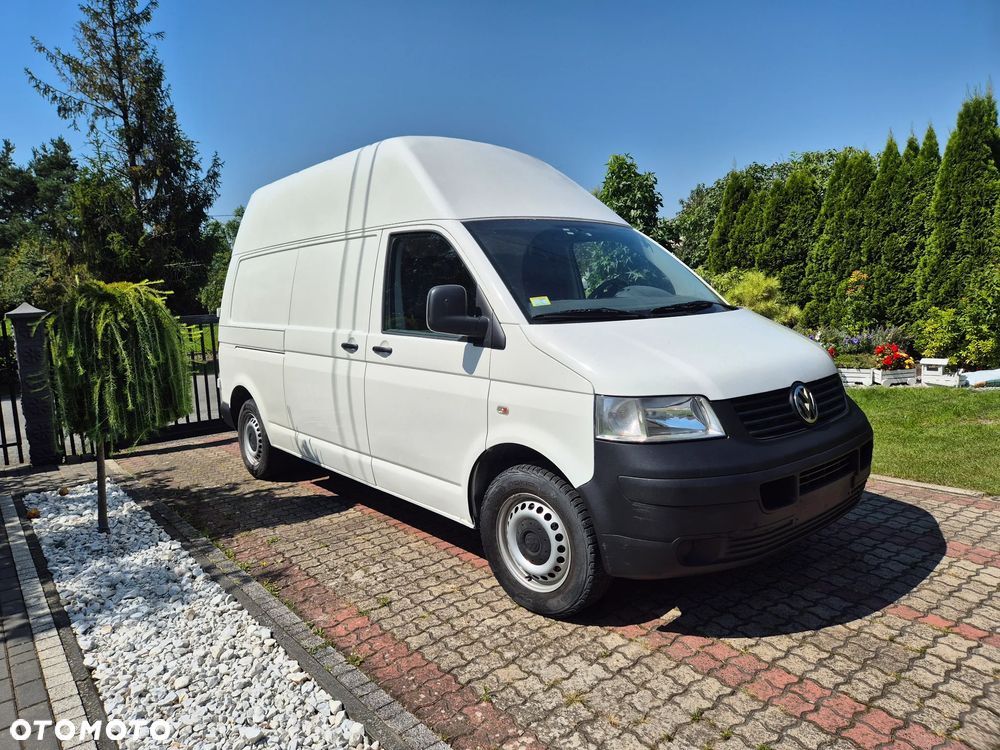 Volkswagen Transporter T5 - 2