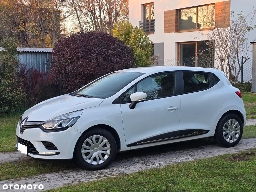 Renault Clio 1.2 16V Limited - 28