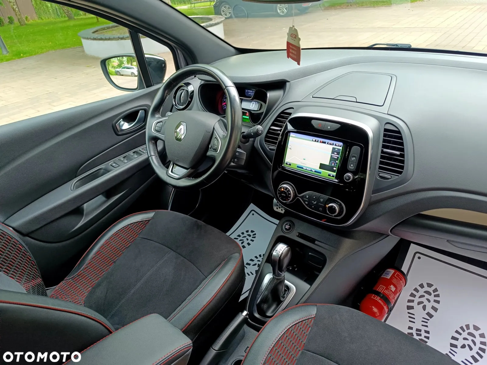 Renault Captur 1.3 Energy TCe Initiale Paris EDC - 33
