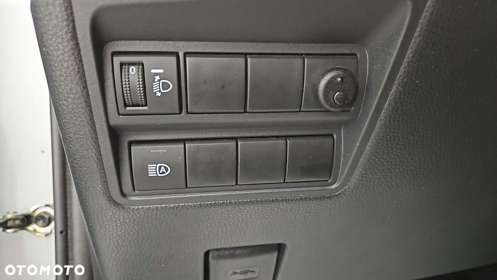 Toyota Yaris Hybrid 1.5 Comfort - 17