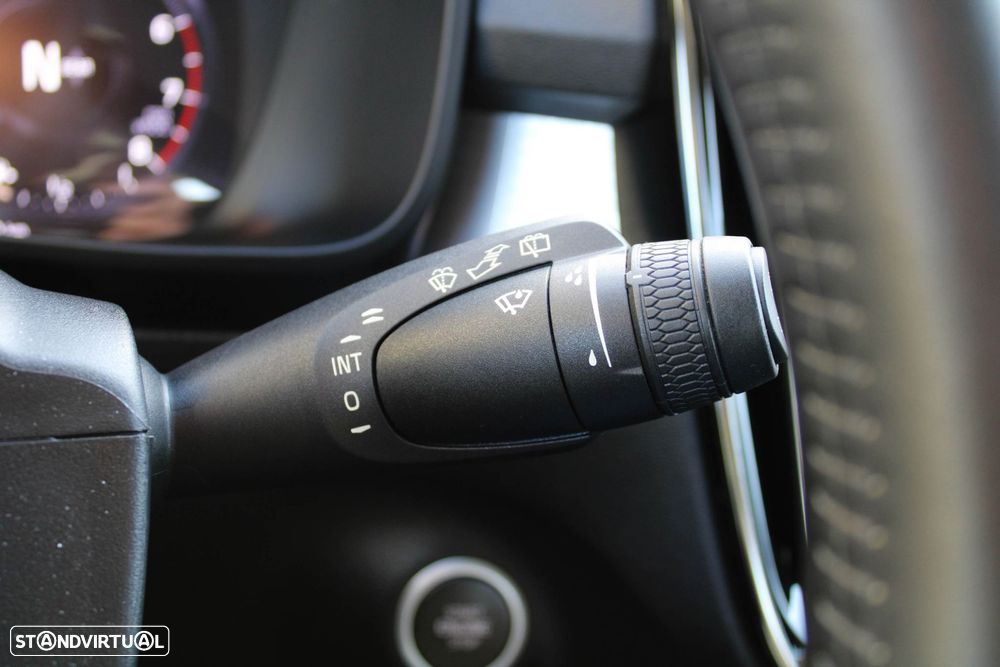 Volvo XC 40 1.5 T2 Momentum Plus - 31