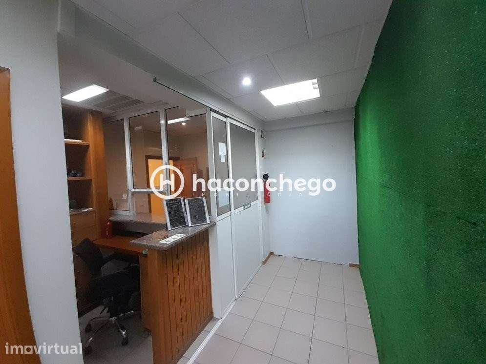 Escritório para arrendamento Centro de Barcelos - Grande imagem: 4/8