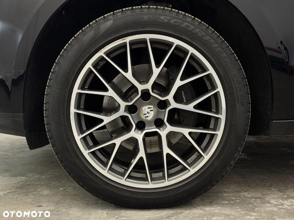 Porsche Macan Standard - 14