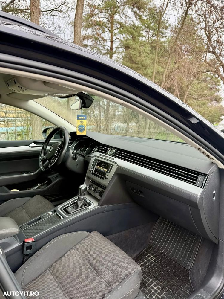 Volkswagen Passat Variant 2.0 TDI DSG (BlueMotion Technology) Comfortline - 9