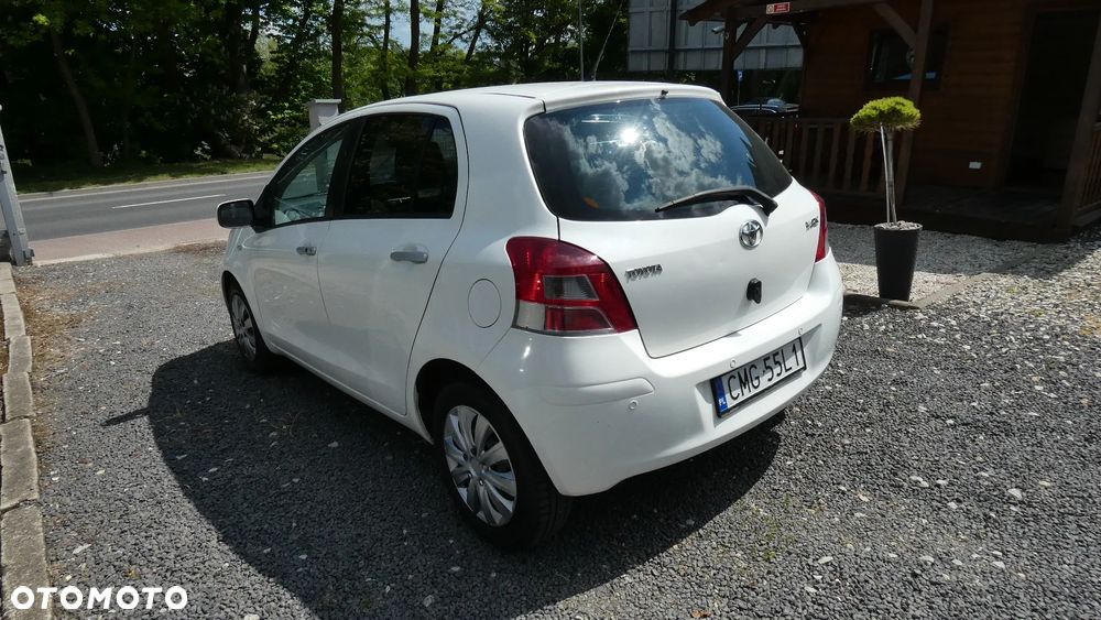Toyota Yaris 1.33 2010 - 5
