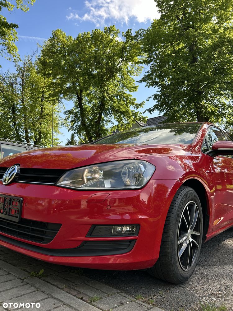 Volkswagen Golf - 2