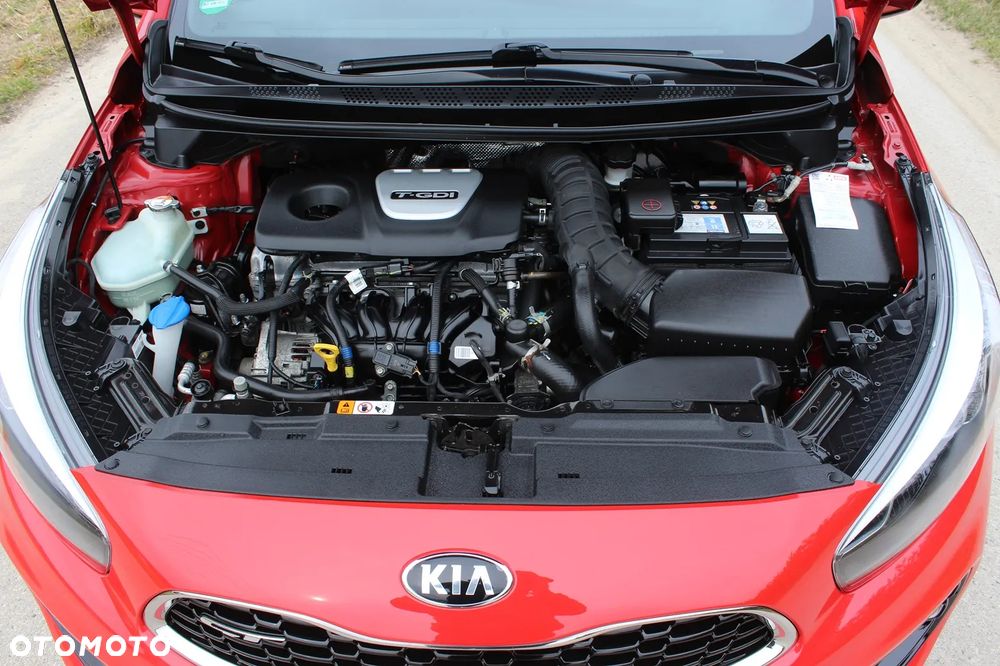 Kia Ceed 1.6 T-GDI GT-Challenge - 36
