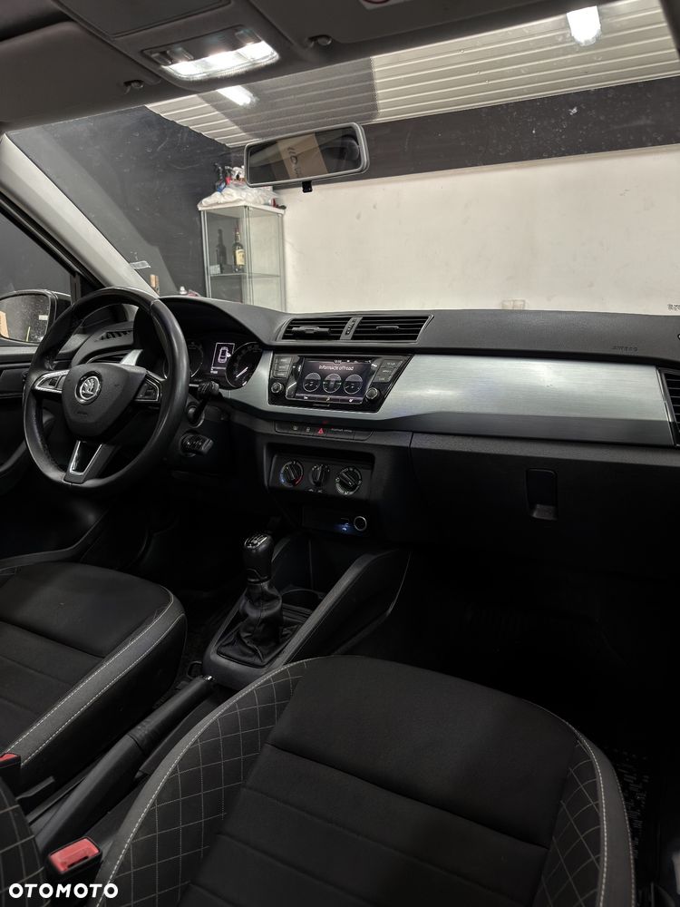Skoda Fabia 1.0 Ambition - 12