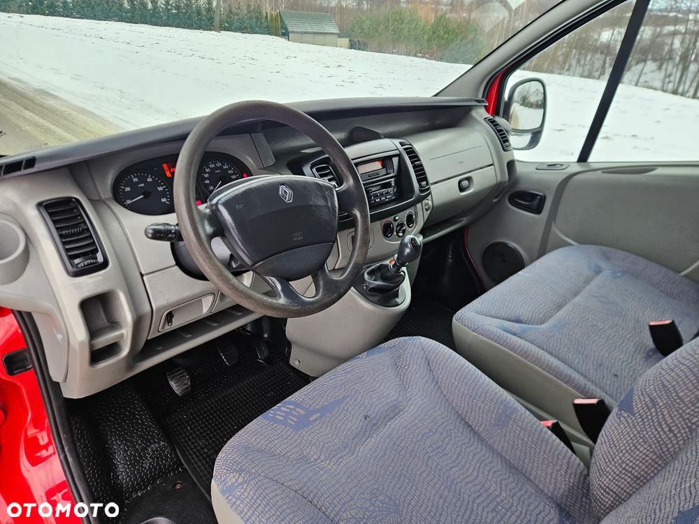 Renault TRAFIC - 11