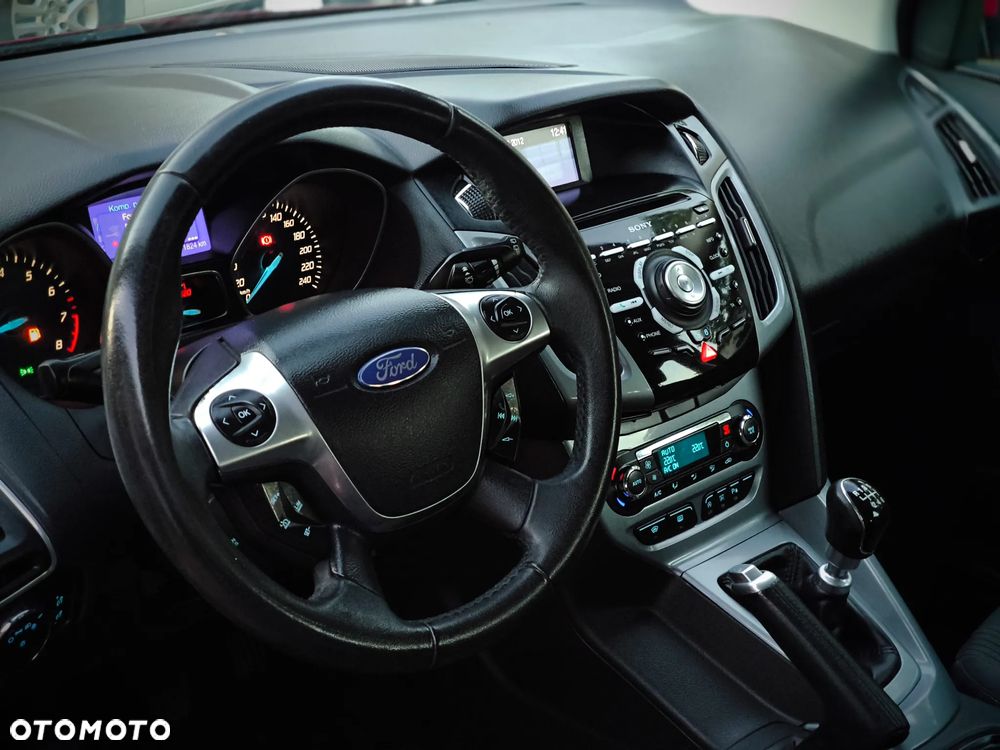 Ford Focus 1.0 EcoBoost Titanium - 5