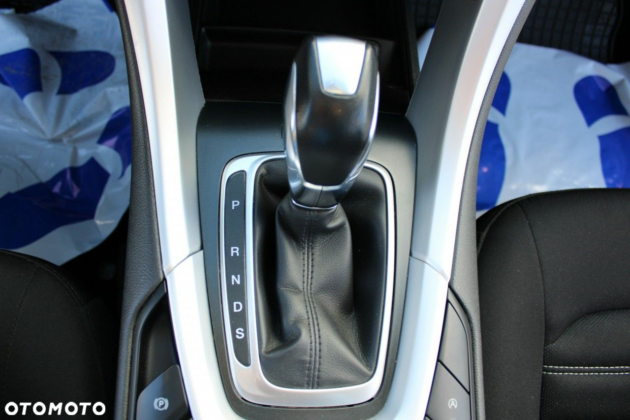 Ford Mondeo - 31