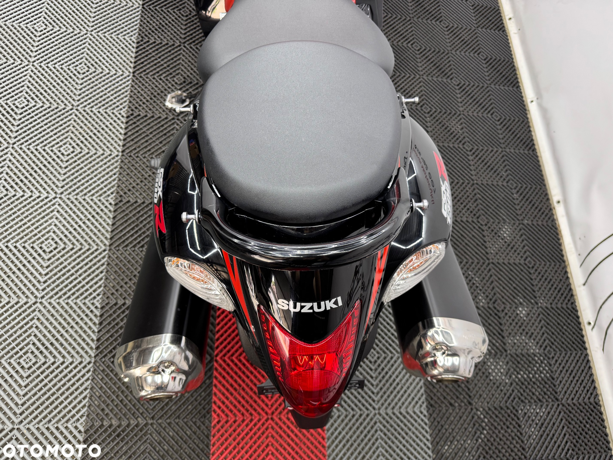 Suzuki GSX-R - 21