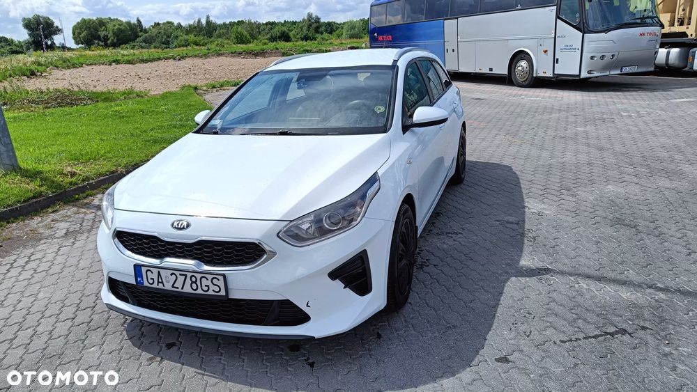 Kia Ceed 1.6 CRDi SCR L - 3