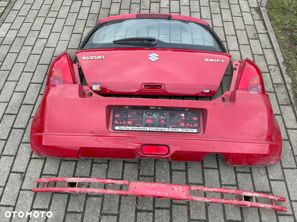 SUZUKI SWIFT MK6 lampa prawa tył belka zderzaka