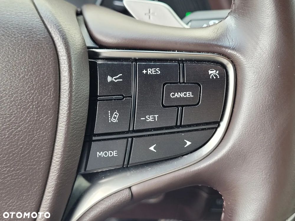 Lexus ES 300h Prestige - 21