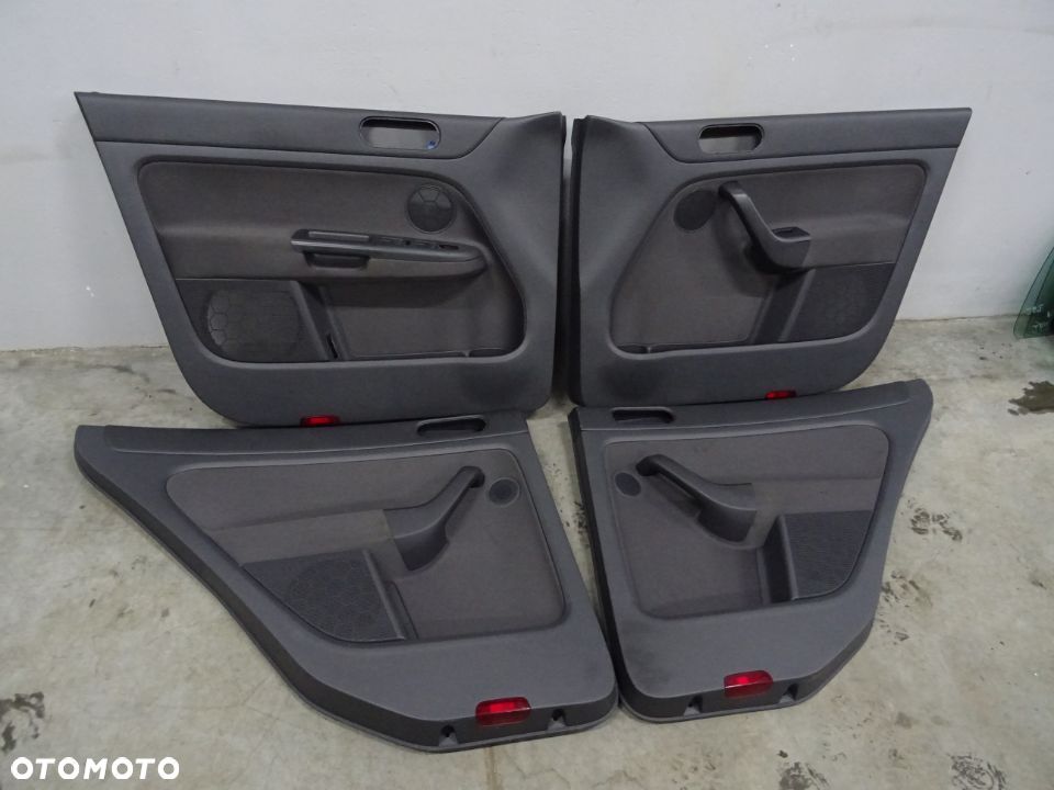 BOCZEK BOCZKI DRZWI VW GOLF V PLUS HB 5D NR226 - 1