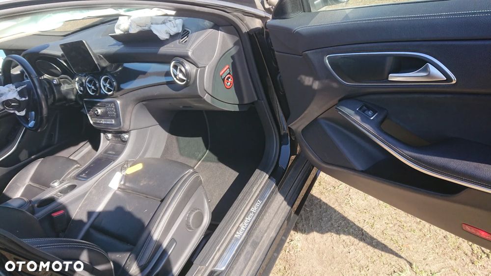 Mercedes-Benz CLA - 8