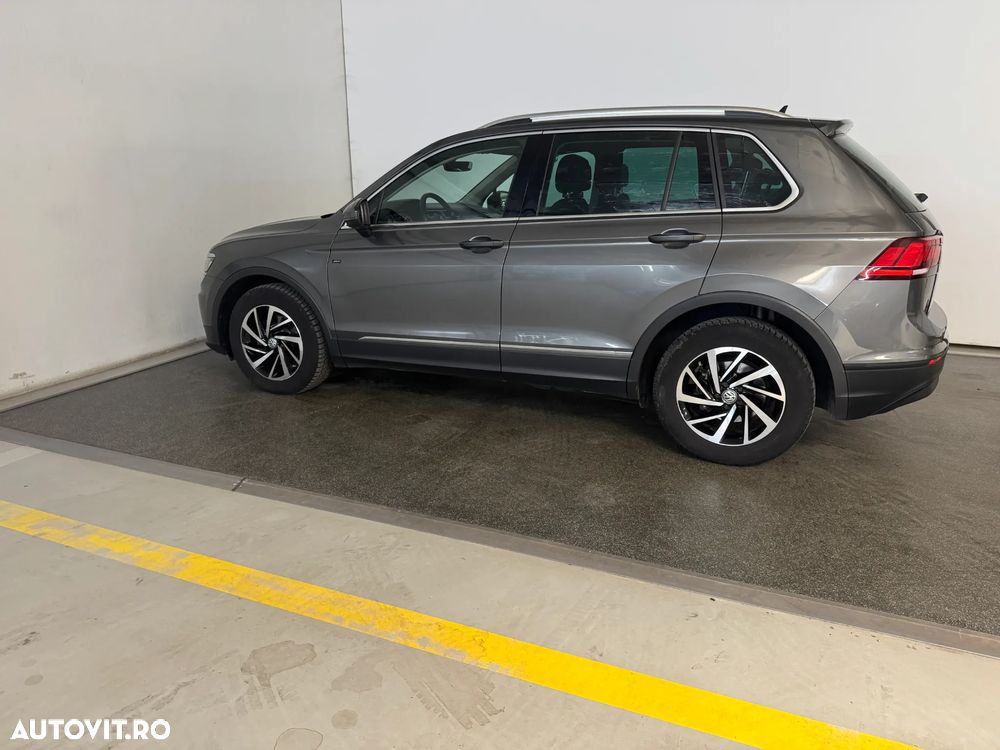 Volkswagen Tiguan 2.0 TDI DPF DSG 4Mot Comfortline - 6