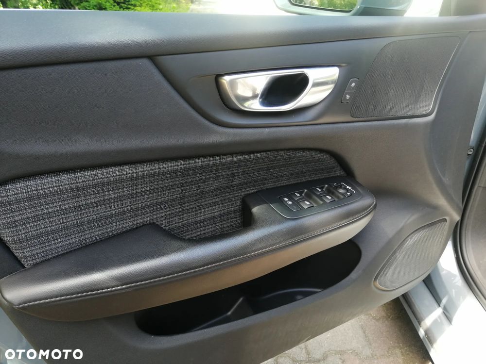 Volvo V60 B3 B Plus Bright - 21