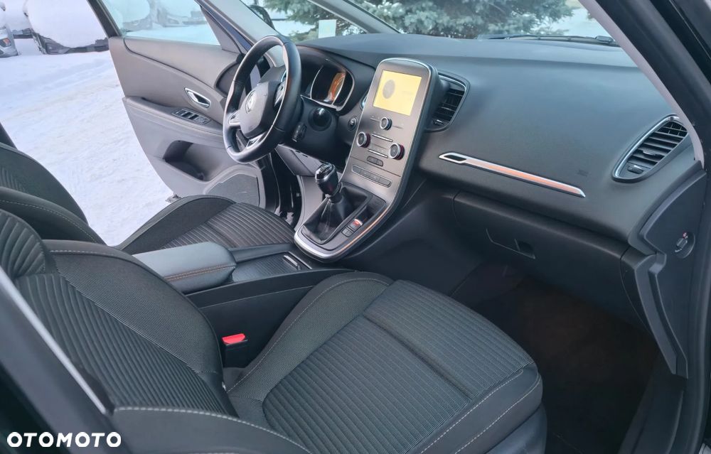 Renault Grand Scenic ENERGY TCe 115 INTENS - 15