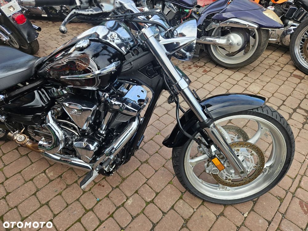 Yamaha Raider - 22