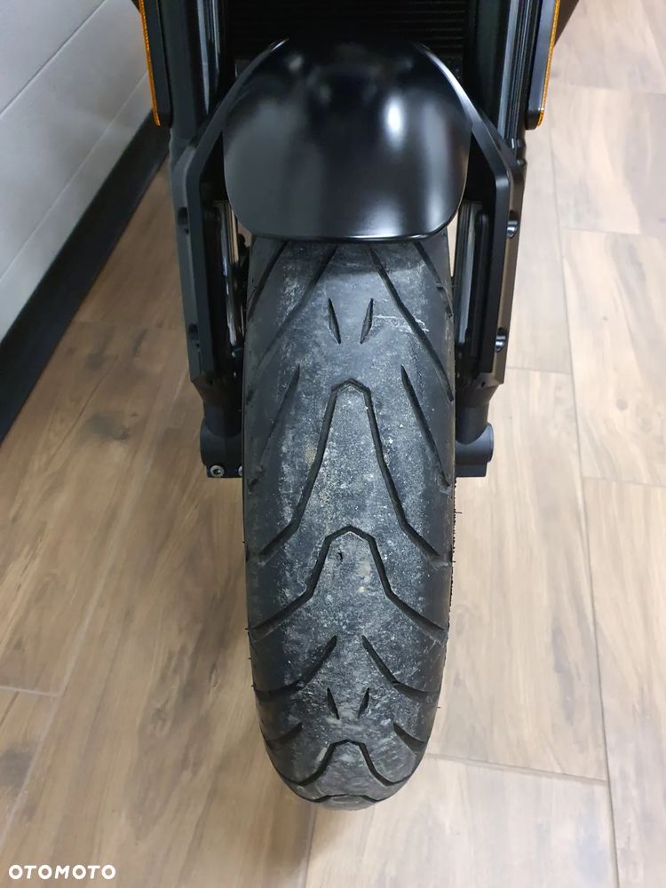 Brixton Crossfire - 29