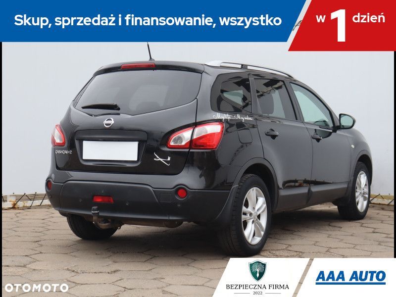 Nissan Qashqai+2 - 7