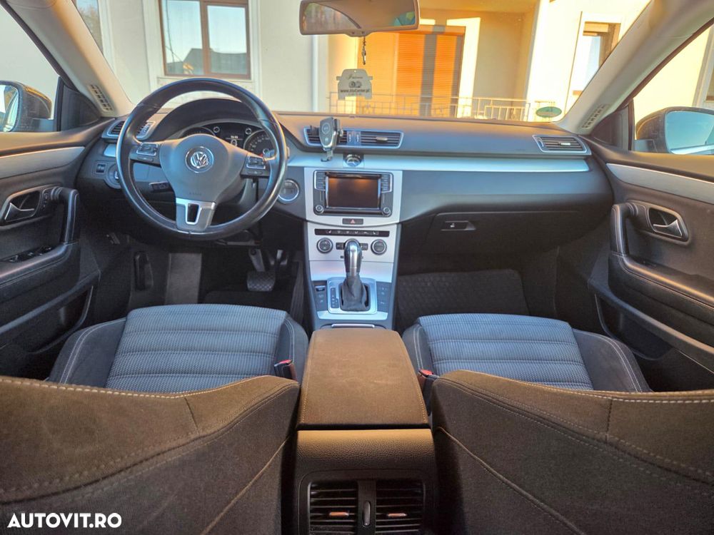 Volkswagen Passat CC - 10