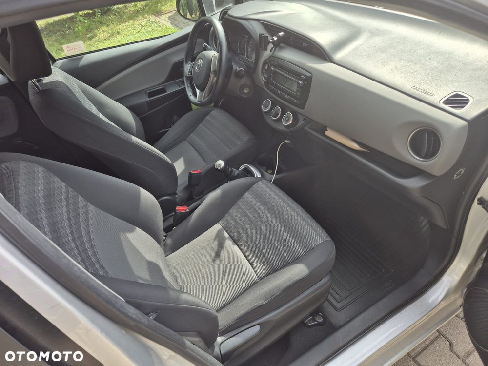 Toyota Yaris 1.0 Active EU6 - 5