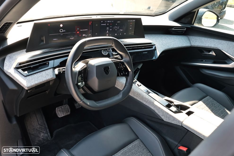 Peugeot 3008 1.2 Hybrid Allure e-DCS6 - 14