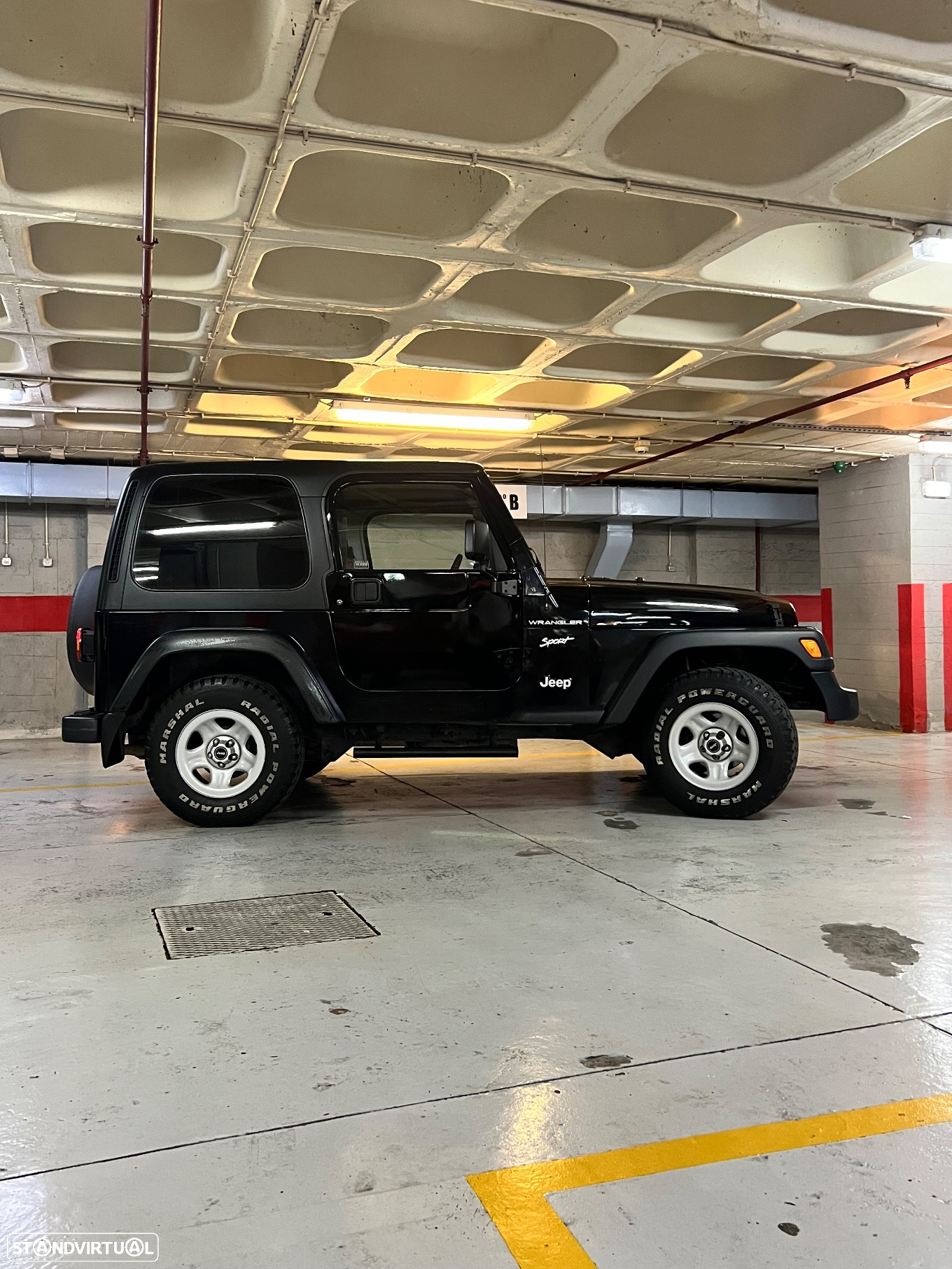 Jeep Wrangler 2.5 Hard Top - 3