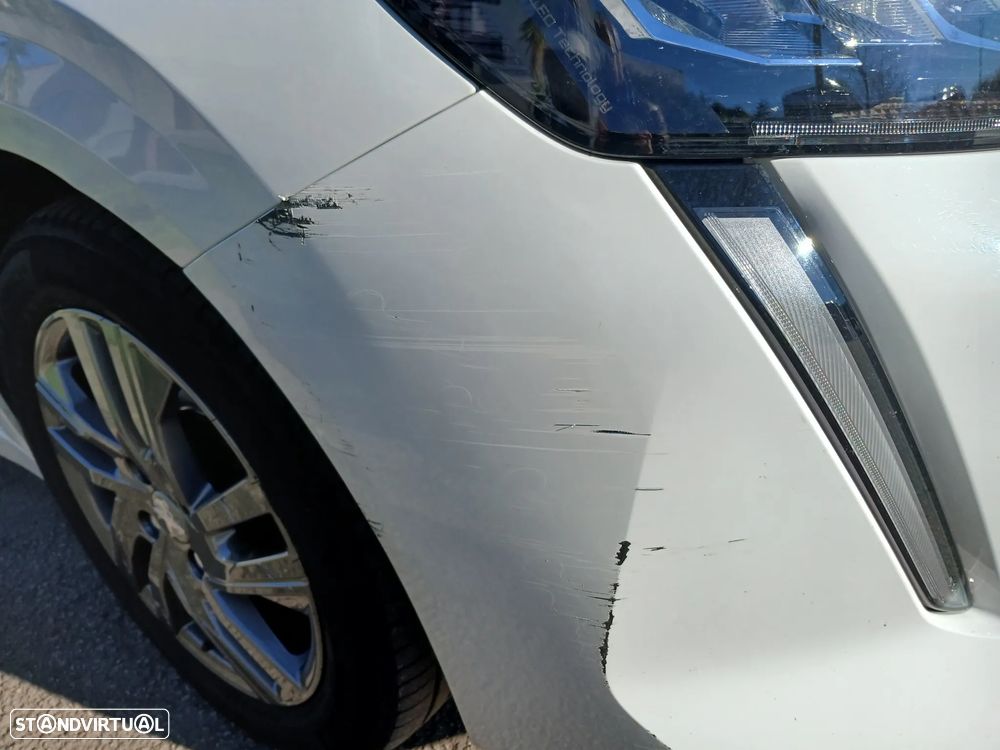 Peugeot 208 1.2 PureTech Active Pack - 11