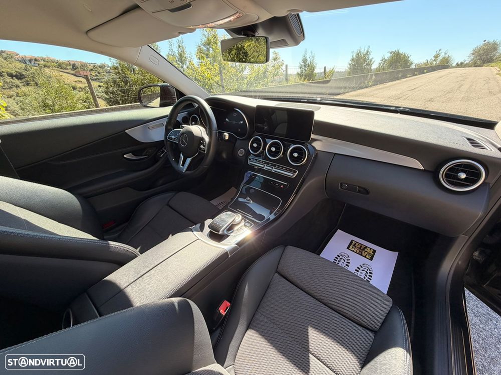 Mercedes-Benz C 220 d — fotografia 11