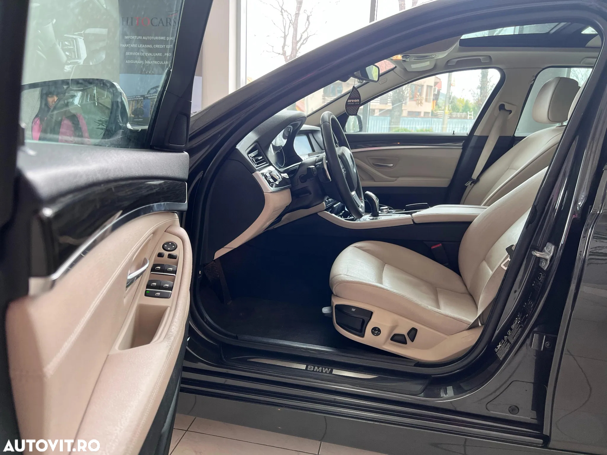 BMW Seria 5 530d xDrive - 8