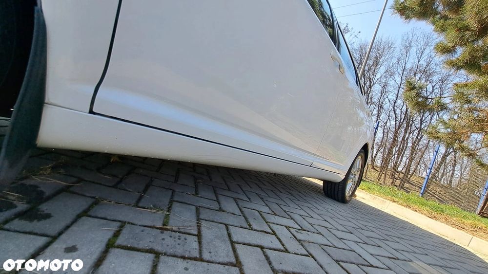 Toyota Avensis 2.4 VVT-i Prestige - 6