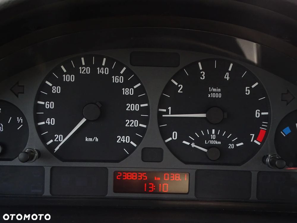 BMW Seria 3 - 8