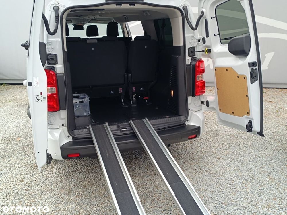 Toyota Proace Verso - 30