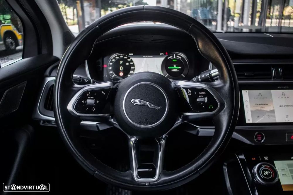Jaguar I-Pace - 11