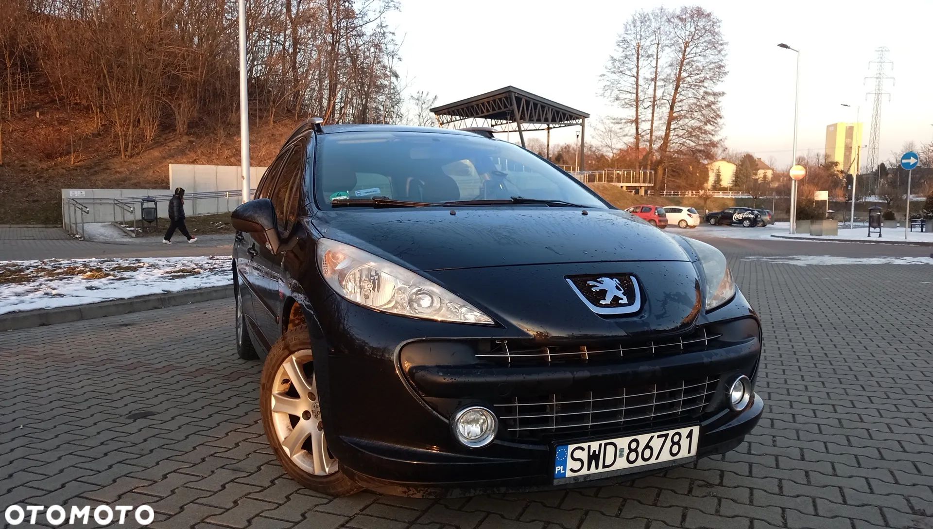 Peugeot 207 1.6 Trendy - 1