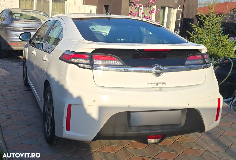 Opel Ampera - 5