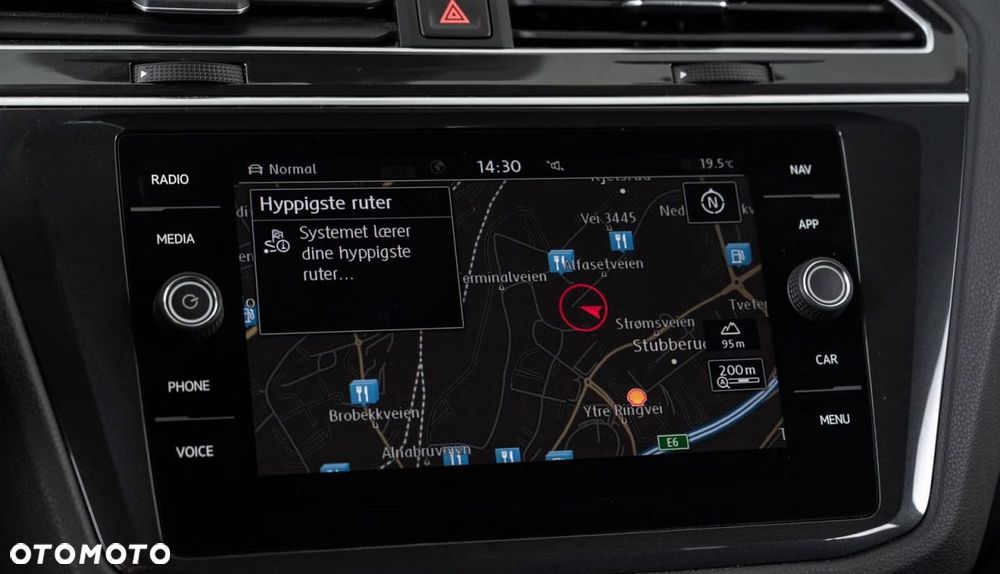 Volkswagen Tiguan 2.0 TDI SCR 4MotION DSG R-Line - 10