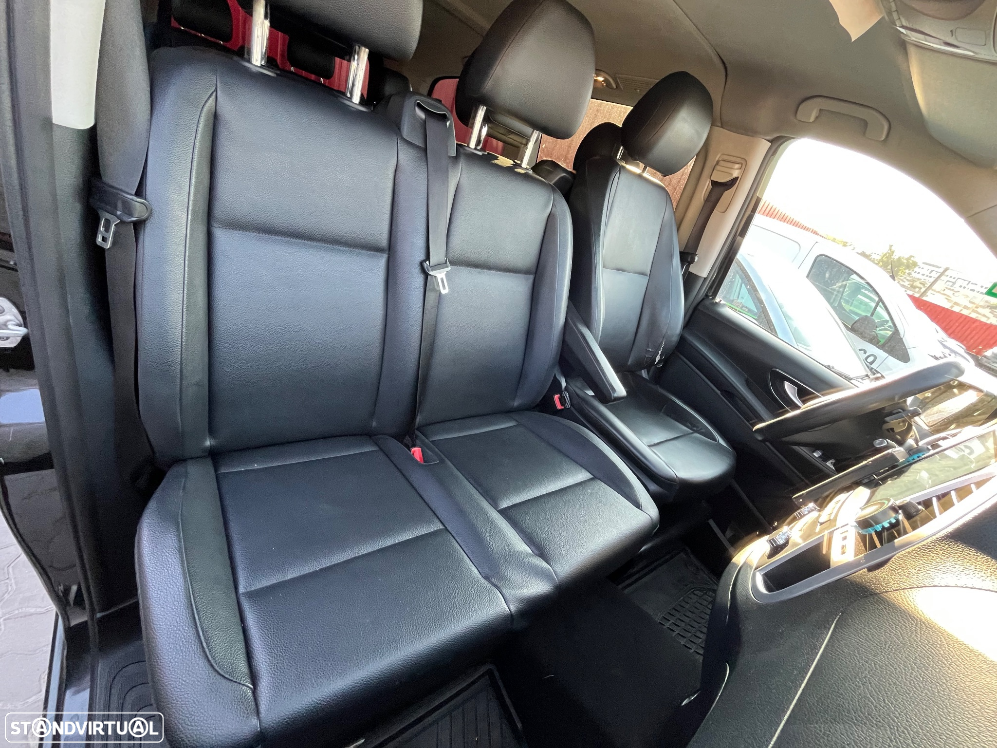 Mercedes-Benz Vito Tourer - 11