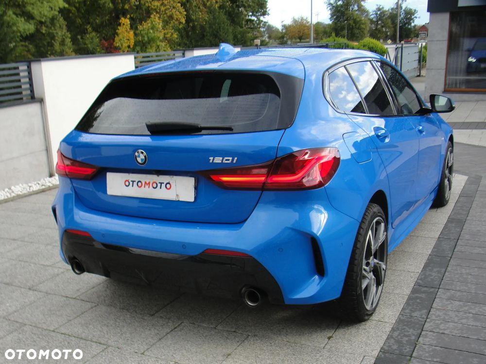 BMW Seria 1 120i M Sport - 3