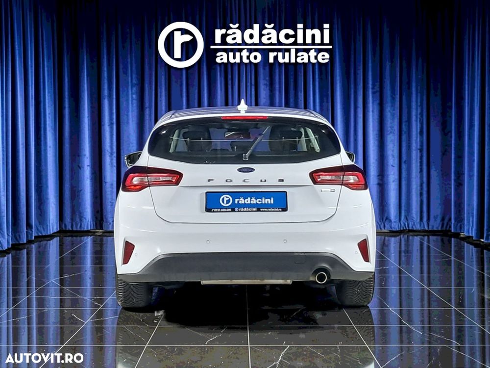 Ford Focus - 9