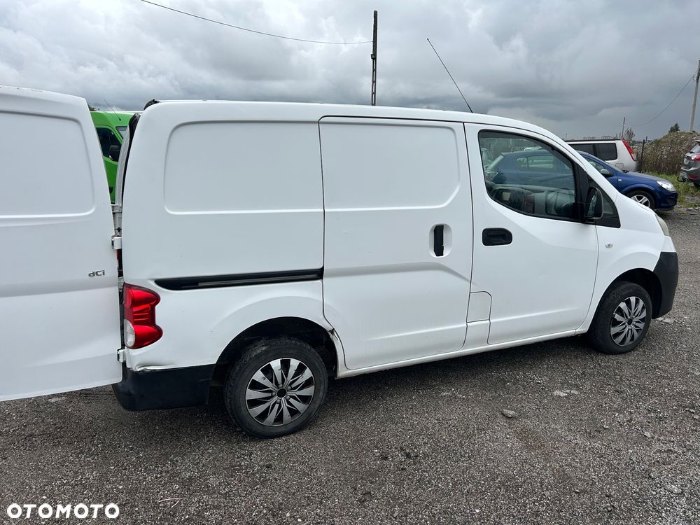 Nissan NV200 - 6