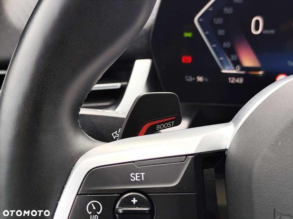 BMW iX2 xDrive30 66.5kWh M Sport Edition - 22