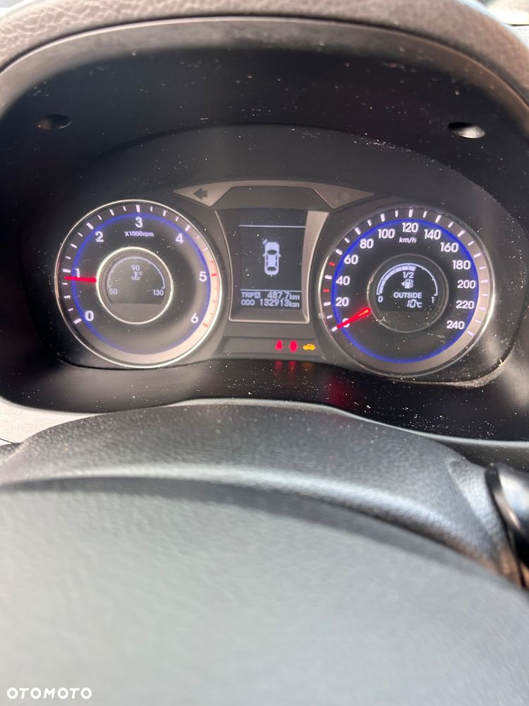 Hyundai i40 - 12